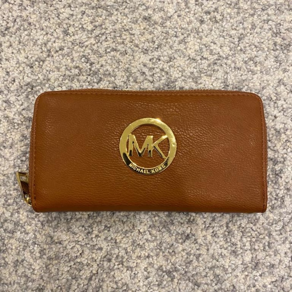 Michael Kors Wallet in Brown